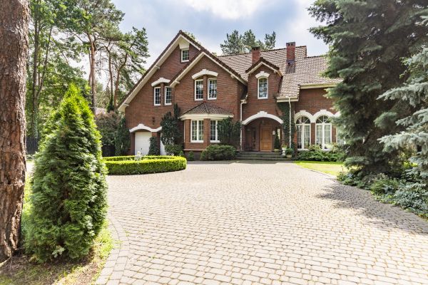 Driveway Brick Repair in Aurora